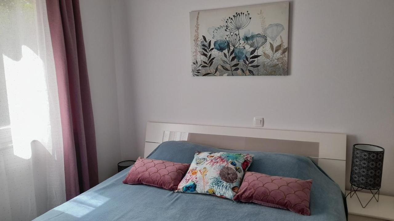 Apartments & Room Danijel Pinezici  Ngoại thất bức ảnh