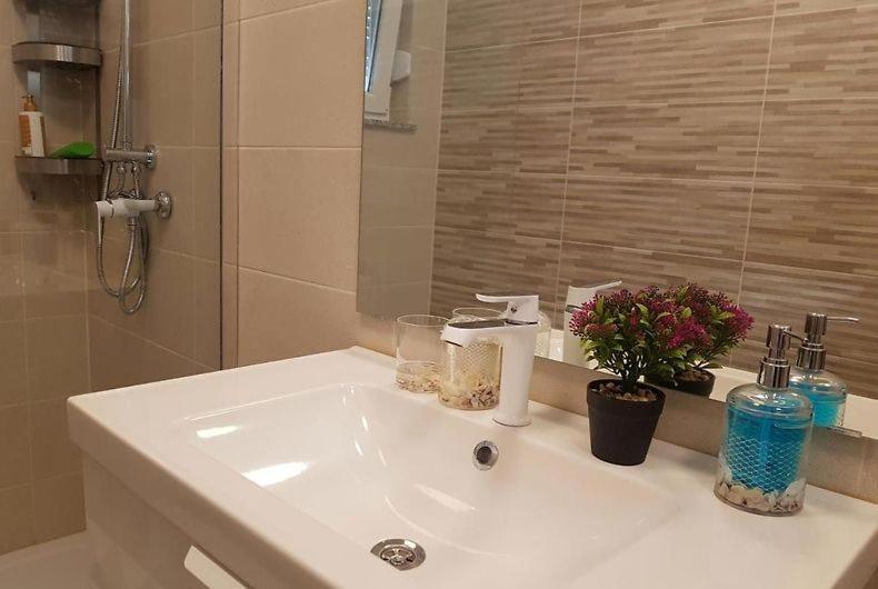 Apartments & Room Danijel Pinezici  Ngoại thất bức ảnh